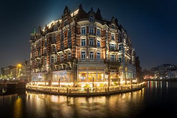 Title: De L'Europe Amsterdam - An Enchanting Evening Experience
