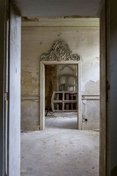 verlaten kasteel by ton vogels