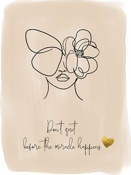Line Art Femme Papillon Fleur sur ArtDesign by KBK