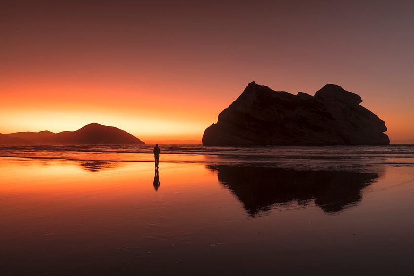 Plage de Wharariki au coucher du soleil, Golden Bay, île du Sud, Nouvelle-Zélande, par Markus Lange