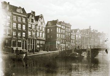 Aan een Amsterdamse gracht 1895 van Corinne Welp