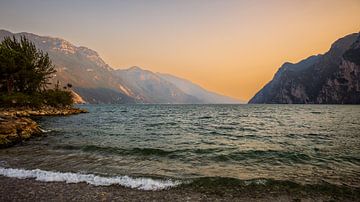 Gardasee sun von Tim Lee Williams