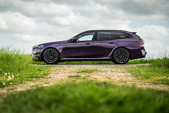 Daytona Violet BMW M5 Touring