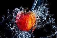 appel onder water straal
