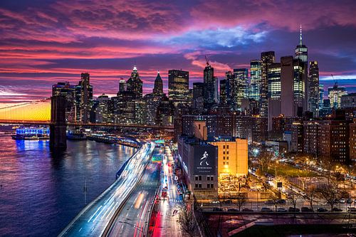 Ciel dramatique au-dessus de Manhattan, New York sur Sascha Kilmer