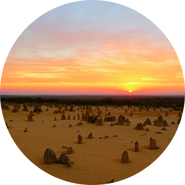 Zonsondergang Pinnacles Desert Australie van Laura Krol