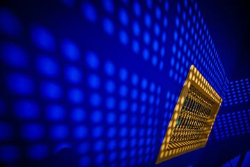 Dazzling blue by Evelyne Dierikx