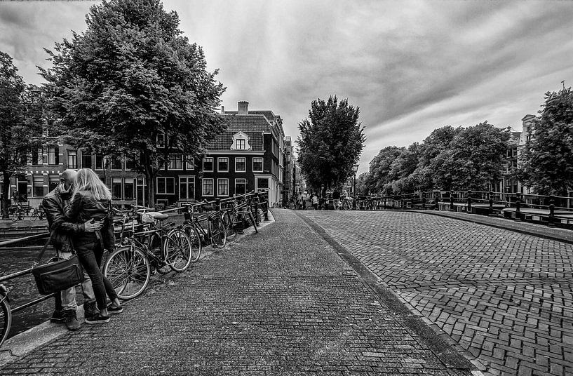 Liefde op de Brug by Ruud van der Lubben