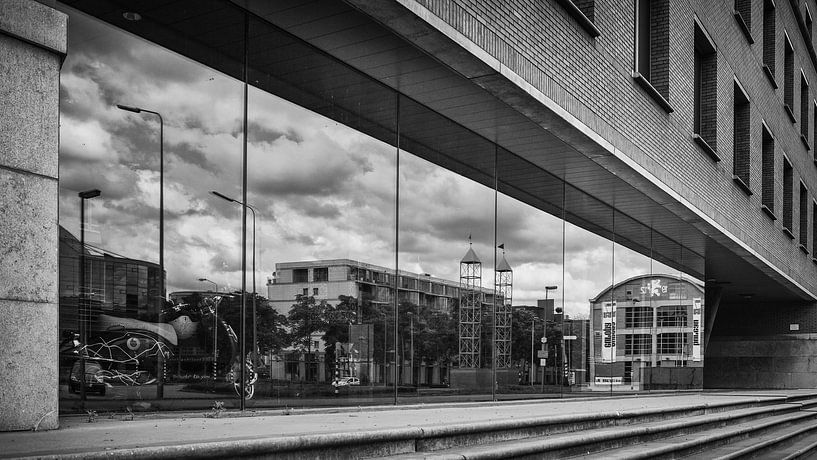 Centre Ceramique by Rob Boon