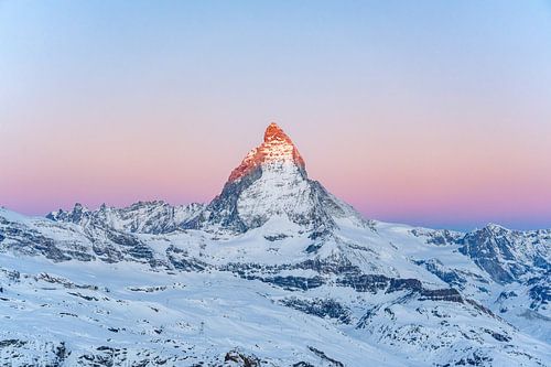 Zwitsterland Matterhorn episode 11 sunset.