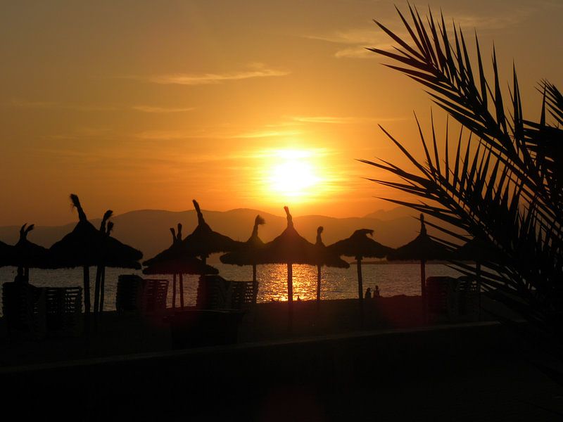 Zonsondergang Mallorca van Saskia Veenstra
