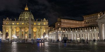 Vaticaanstad - Sint-Pietersbasiliek bij nacht