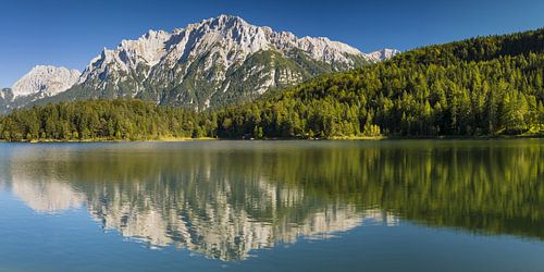 Lautersee und Karwendelgebirge