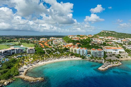 Blue Bay Curacao - Drone recording by Keesnan Dogger Fotografie