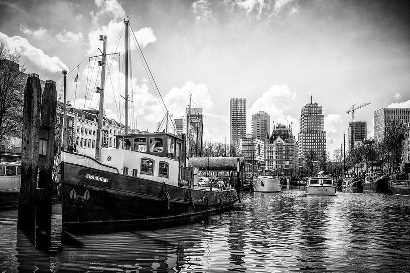 sleepboot Johanna in Haringvliet Rotterdam van huub claessens