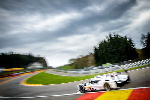 Porsche 919 Hybrid  sports-prototype