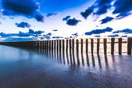 Westkapelle groynes by Andy Troy