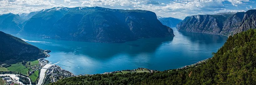 Aurlandsfjorden van Annette Kempers