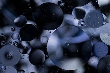 Abstract: blauwe cirkels