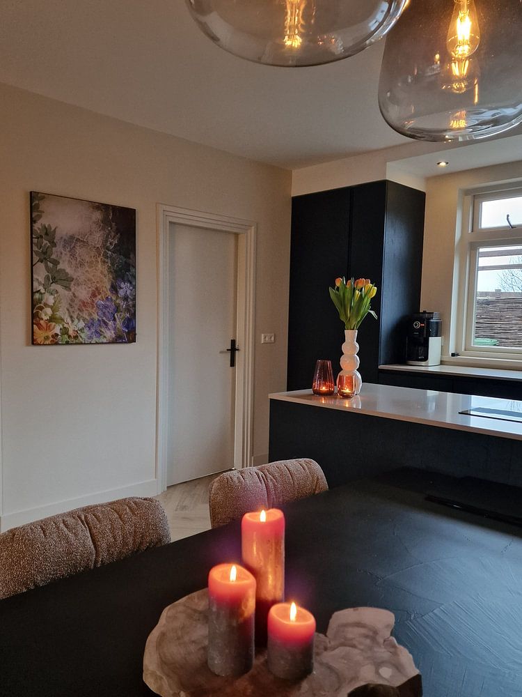 FLEURS MAGIQUES VINTAGES no7 par Pia Schneider