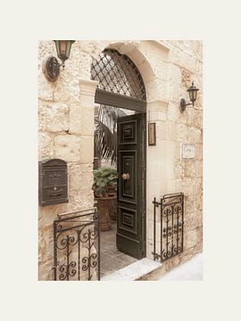 Unieke voordeur, gefotografeerd op het prachtige eiland Malta. van @Unique