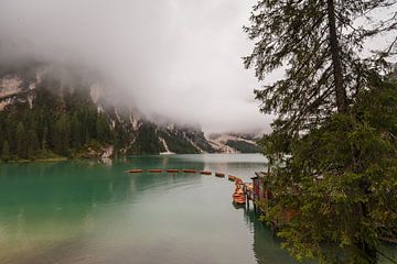 Lago di Braies in de Dolomieten.