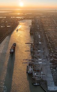 Port of Rotterdam sur Luc Buthker