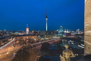 Skyline de Berlin dans le quartier Nikolai avec tour de télévision