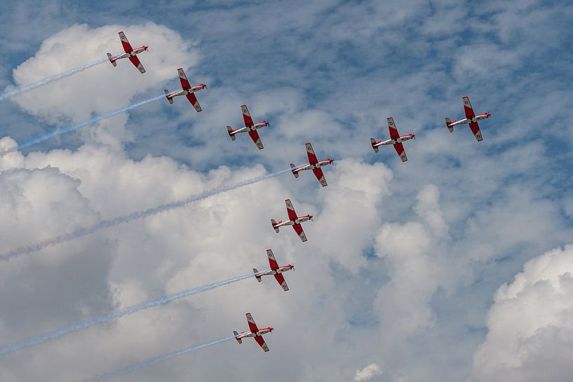 Swiss Air Force's PC-7 Team. by Jaap van den Berg