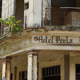Hotel auf Kuba von Jaymi Hollander