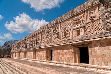 Mexico: Pre-Hispanic Town of Uxmal (San Isidro) van Maarten Verhees