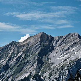 Schroffes Gebirge in den Schweizer Alpen von FRNS