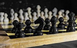 Zwart begint.......... van Paul Veen