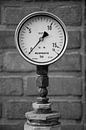 zwart foto druk meter, industrieel materiaal van Marjolein Hameleers thumbnail