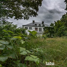 Grote villa Vaiken. van Het Onbekende