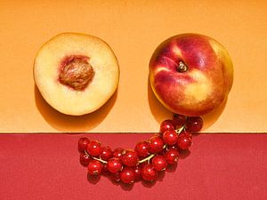 Blij Fruit Nectarine Rode Bessen van Martijn Hoogendoorn