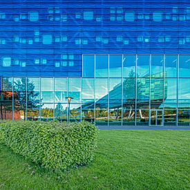 Energy Academy Europe and Linneausborg in reflection by R Smallenbroek
