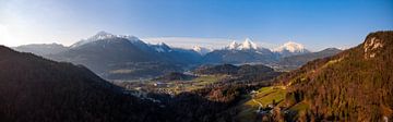 Märchenhafter Blick über das Berchtesgadener Land von Leo Schindzielorz