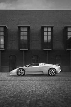 Bugatti EB110, by Noortje Blokland