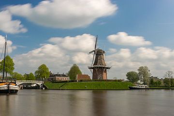 Dokkum in Friesland, de molen Zeldenrust
