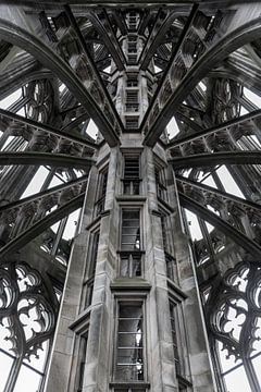In de toren van de kerk van Ulm van Jan Schuler