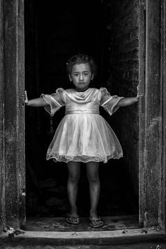 Nepalees meisje verkleed als ballet danseres in tutu in Kathmandu Nepal