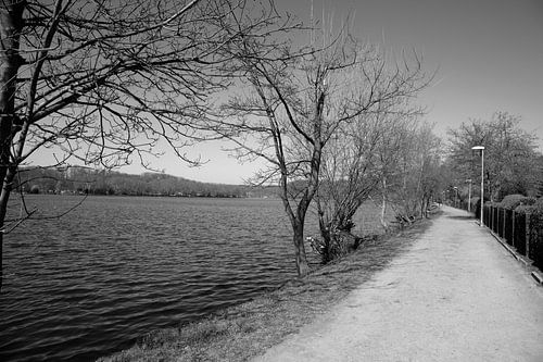 Impressies van het Baldeney-meer in Essen, Duitsland