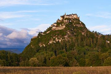 Kasteel Hochosterwitz in Karinthië in de herfst van Karin Jähne