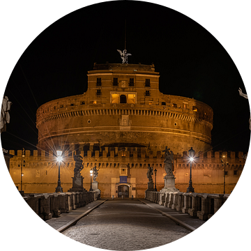 Rome, Castel Sant'Angelo in de nacht. van Jaap van den Berg