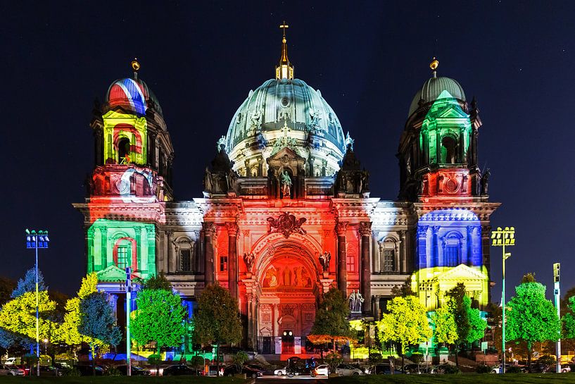 Berlijnse kathedraal verlicht van Frank Herrmann