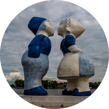 Kussend Paar XXXL  in Westpoort - Amsterdam - Nederland