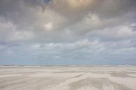 Stormachtig strand van Schiermonnikoog van Margreet Frowijn thumbnail