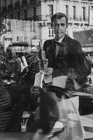 serveur à Paris