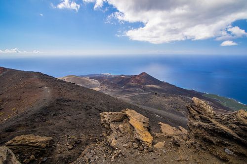 Vulkaan Teneguía vanaf vulkaan San Antonio